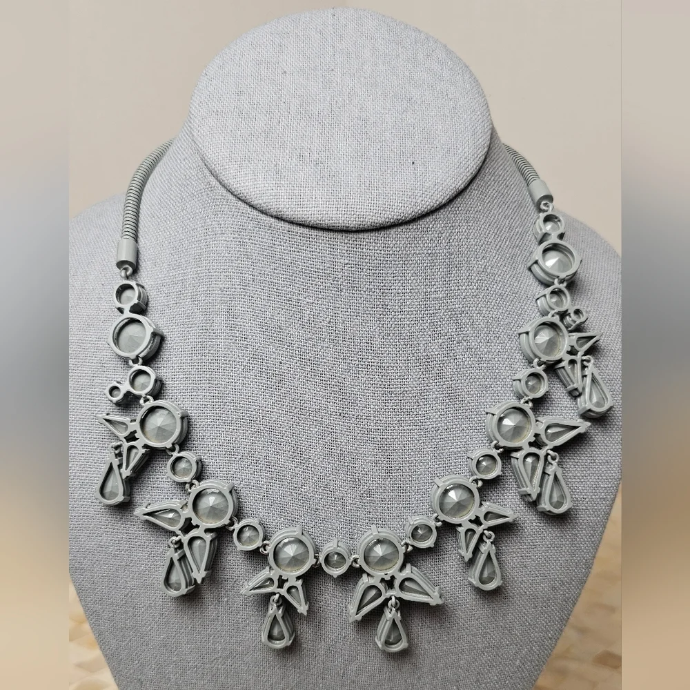 [J. CREW] Matte Gray Coated Metal Chunky Statement Necklace